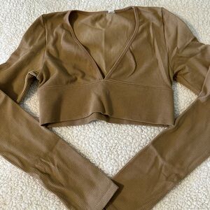 Chic Brown Ribbed Crop Top